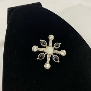 Black and Sparkle Star Brooch